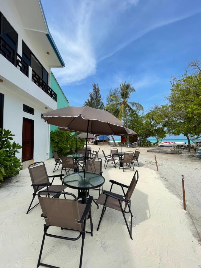 Beach Walk Villa Maldives Gulhi Bagian luar foto